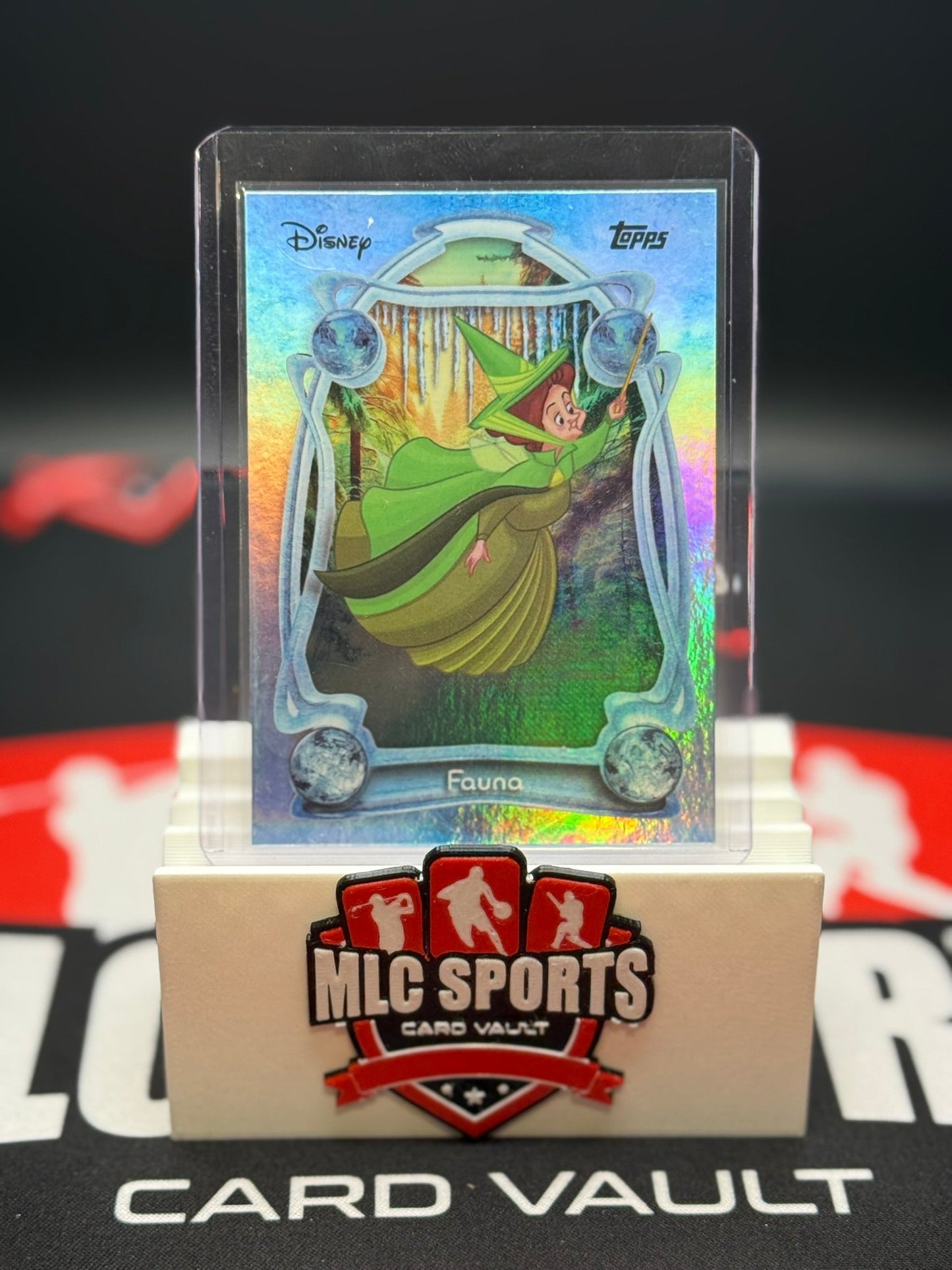 Fauna Disney 100 Topps Card – Sleeping Beauty Holofoil