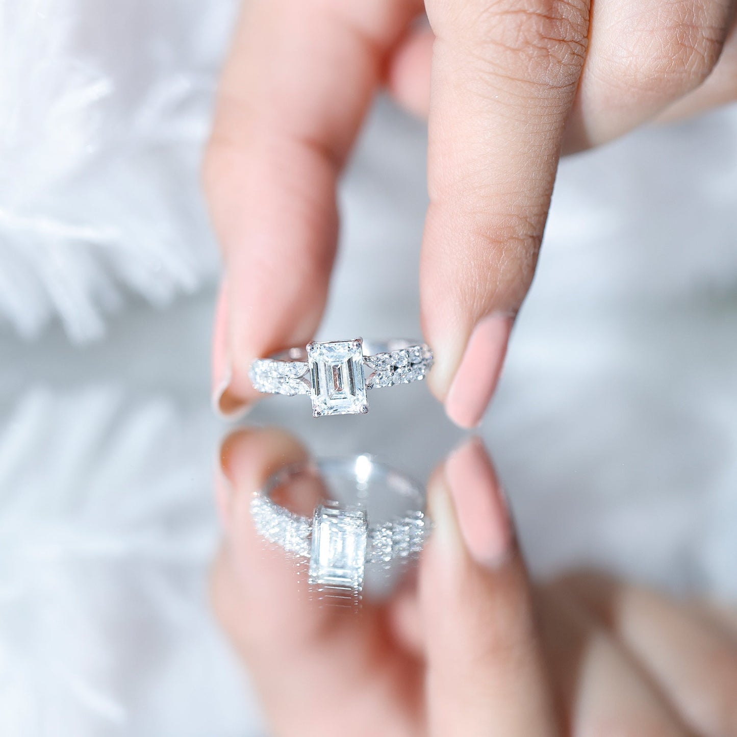 2 Carat Lab Grown Diamond Ring For Women With Certificate