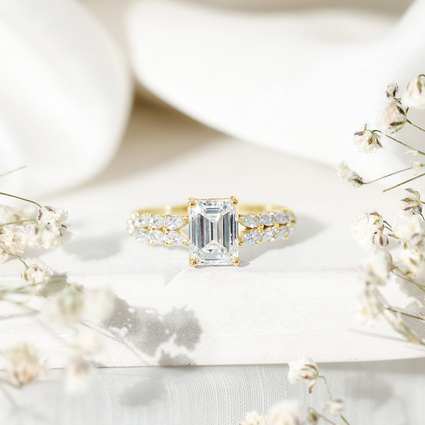 2 Carat Lab Grown Diamond Ring For Women With Certificate