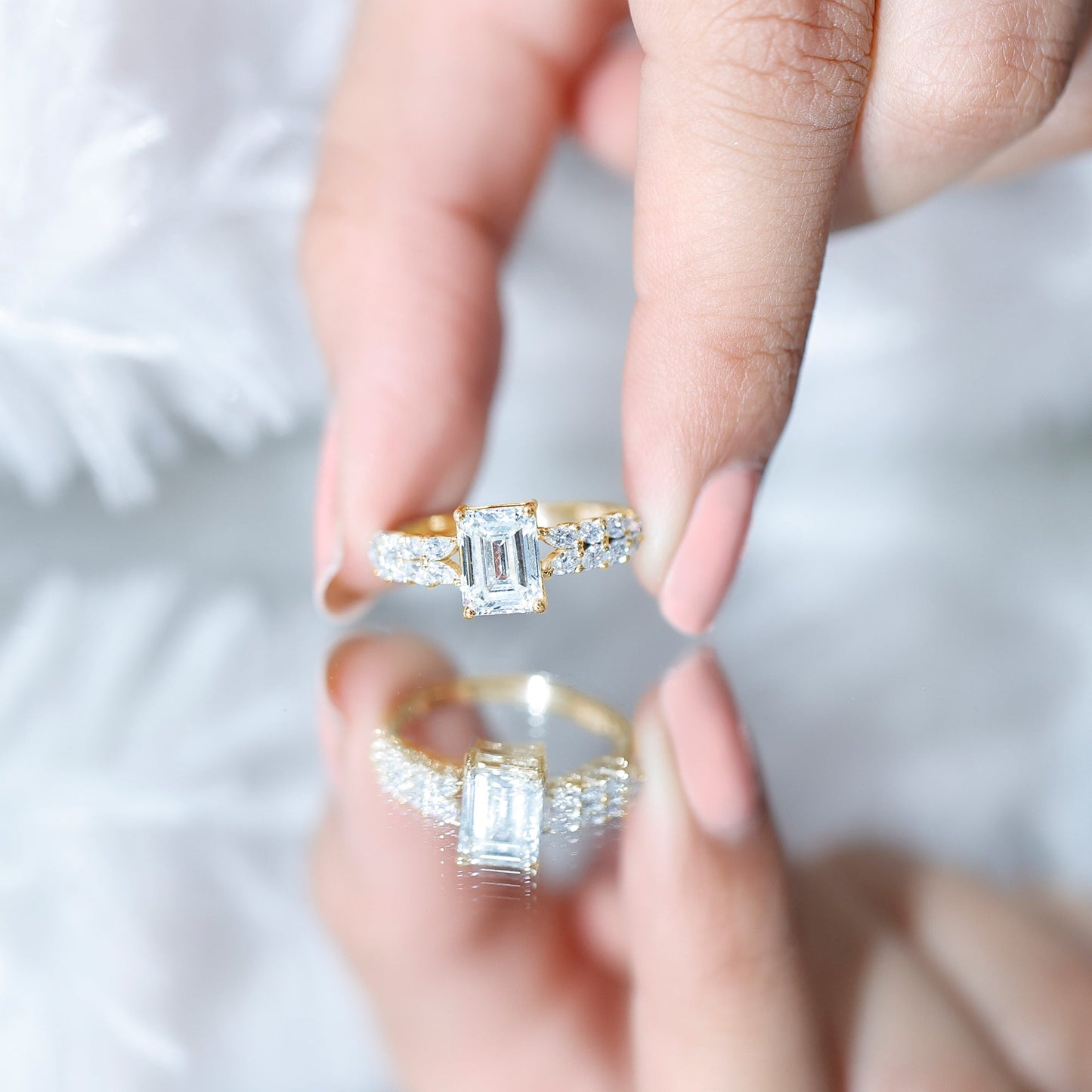 2 Carat Lab Grown Diamond Ring For Women With Certificate