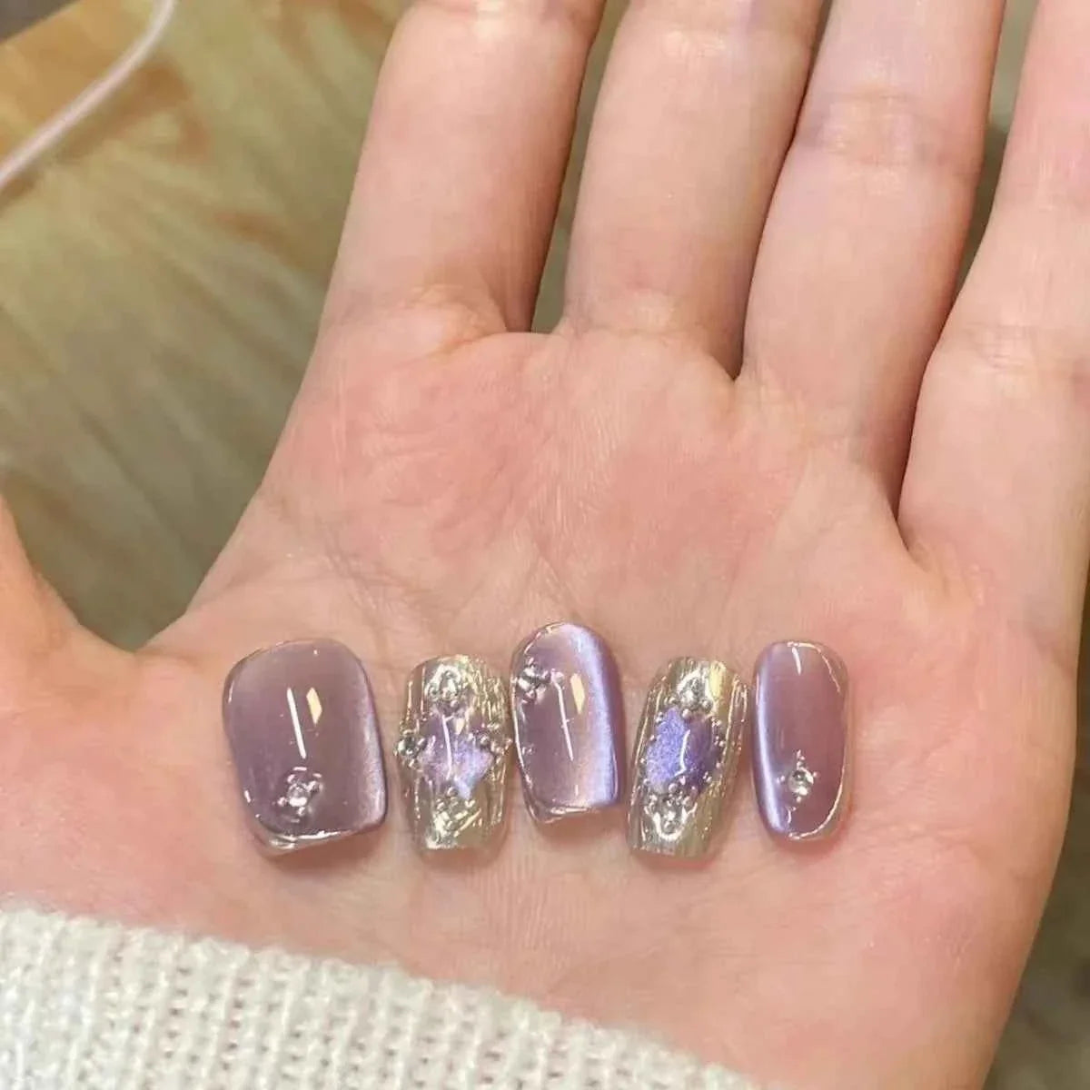 10Pcs Naked Cat Eye Press-On Nails with Laser Butterfly Decor