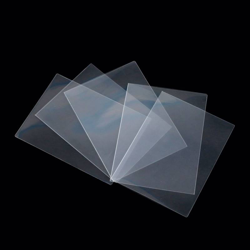 100 pcs Clear Sleeves ( Poker Sized )