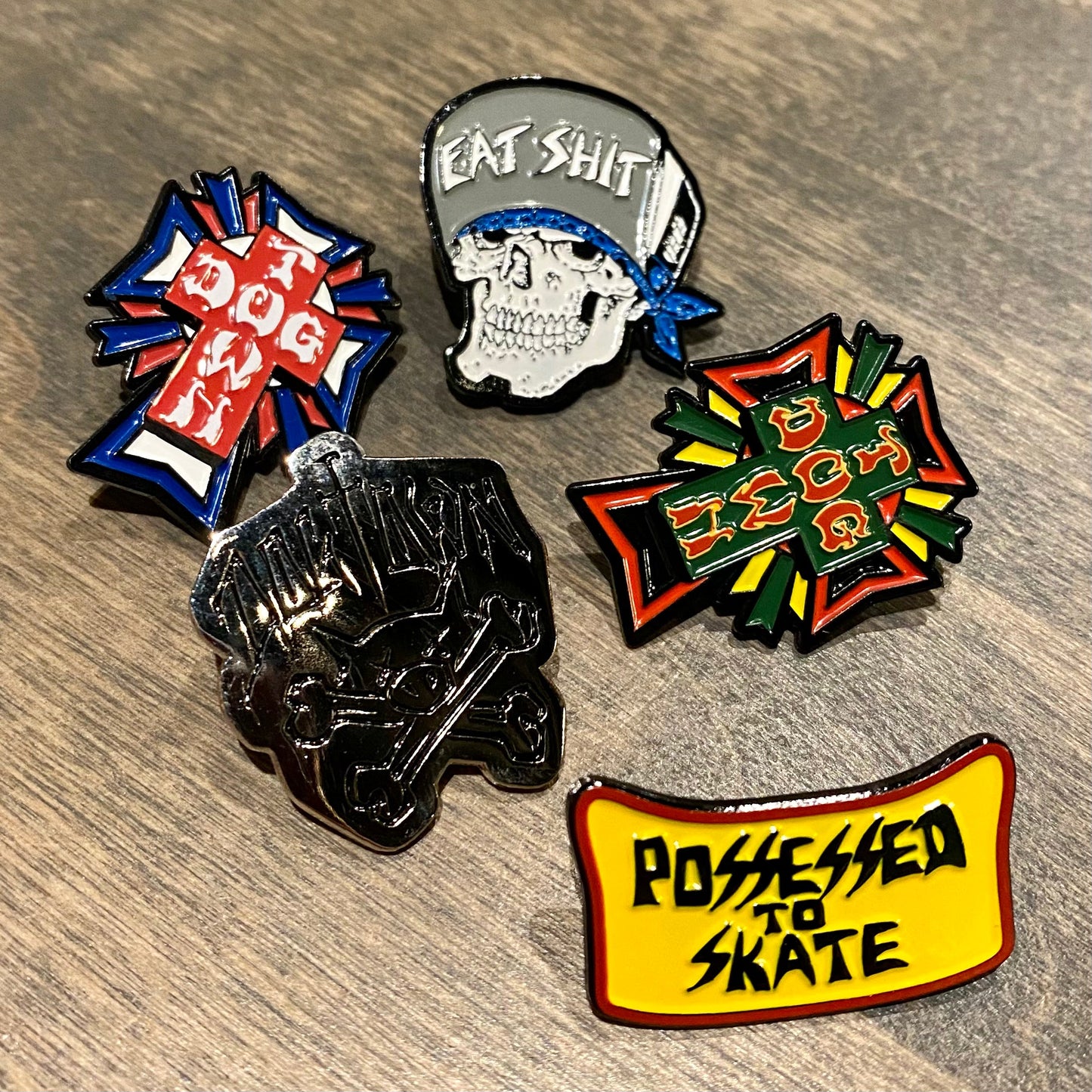 DOGTOWN/Suicidal Pin