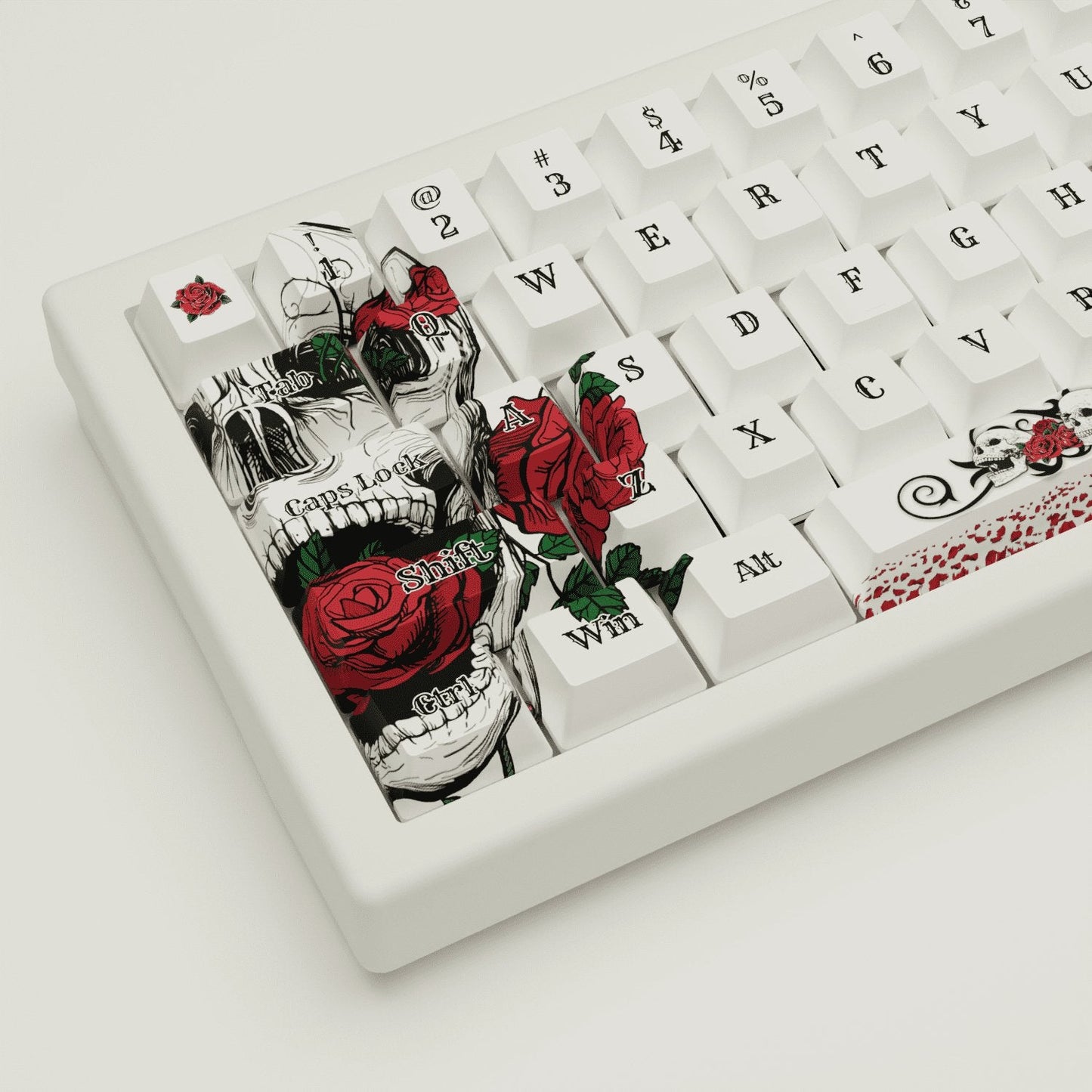Skull & Roses Design Keycaps and Mechanical Keyboard